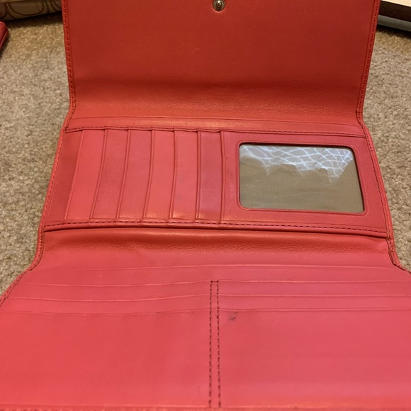 Bundle of Coach wallets and wristlets - Picture 4 of 16